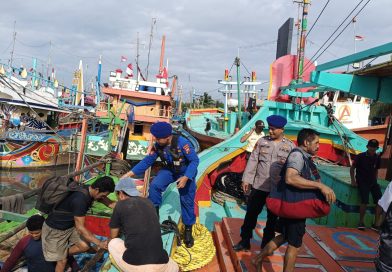 Satpolairud Polres Lamongan Terima Laporan Laka Laut KMN Cipta Karya di Perairan Paciran, Bantu Pulangkan Korban ke Keluarga