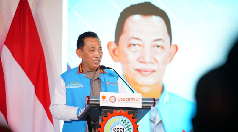 Di HUT KSPSI-Harpekindo, Kapolri Tekankan Perkuat Sinergitas hingga Dukung Hak Buruh Di HUT KSPSI-Harpekindo, Kapolri Tekankan Perkuat Sinergitas hingga Dukung Hak Buruh