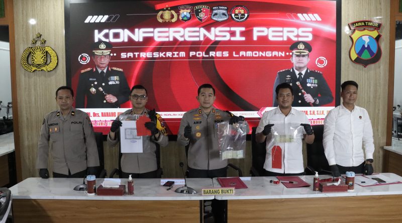 Polres Lamongan Gelar Konferensi Pers Ungkap Kasus Curanmor di Wilayah Lamongan, 2 Residivis Berhasil Ditangkap