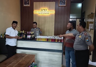 Polsek Brondong Amankan Ratusan Botol Miras Ilegal, Termasuk Arak dan “Es Moni”